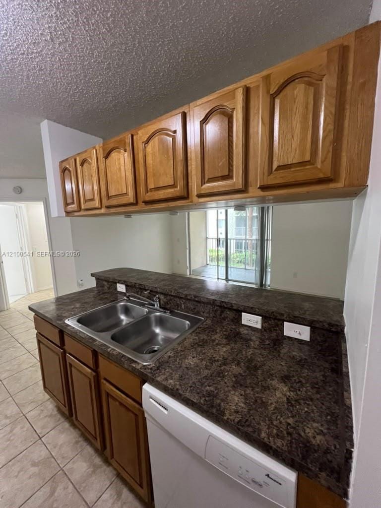450 S Park Road 5-205, Hollywood, FL 33021 photo 2