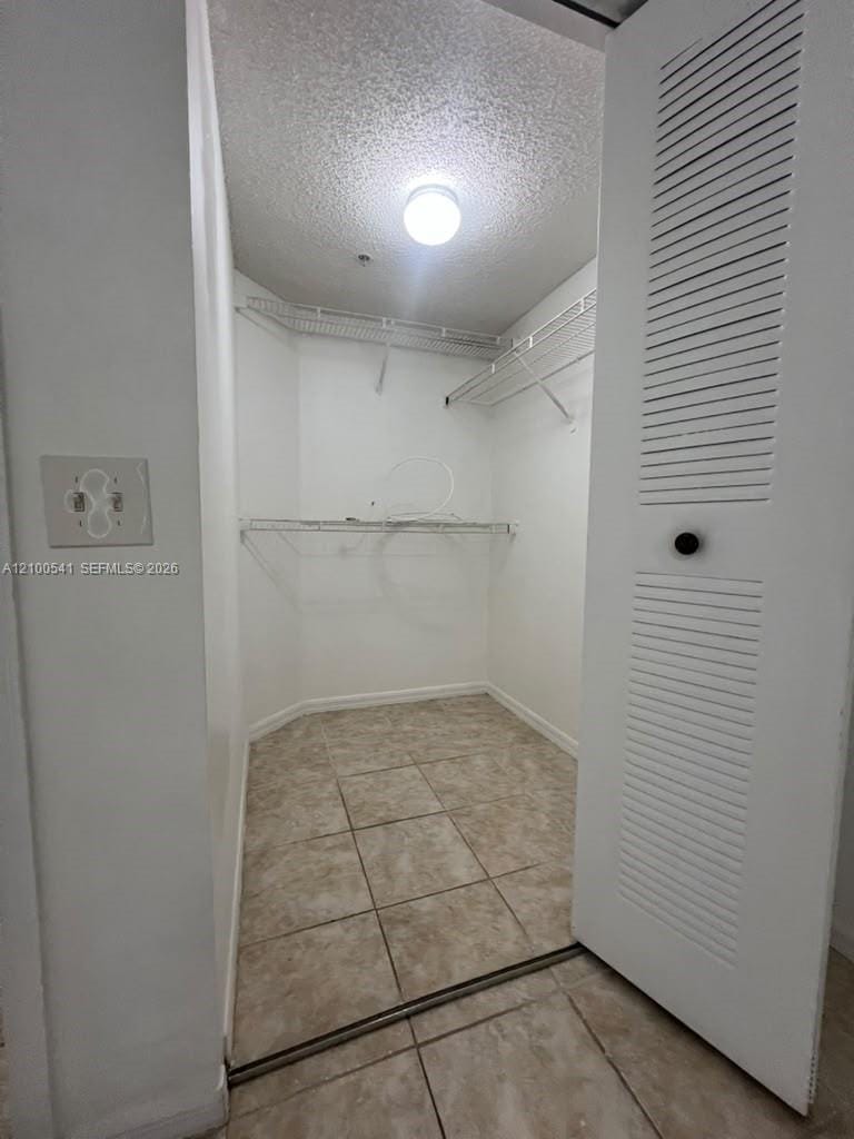 450 S Park Road 5-205, Hollywood, FL 33021 photo 22