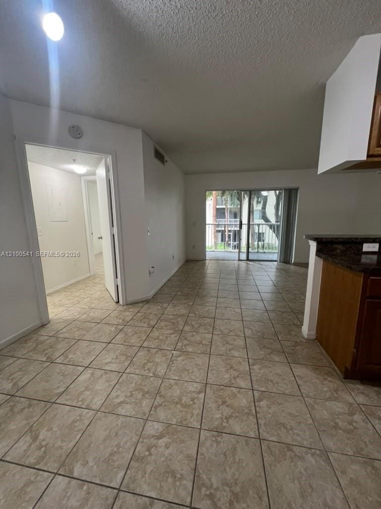 450 S Park Road 5-205, Hollywood, FL 33021 photo 4