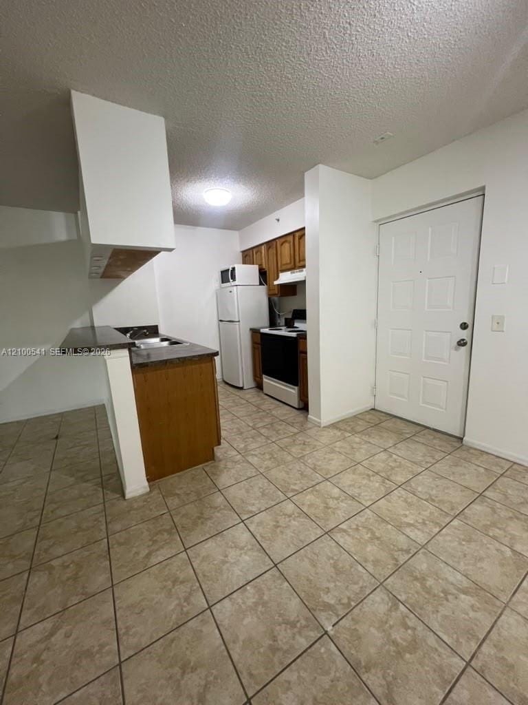 450 S Park Road 5-205, Hollywood, FL 33021 photo 7