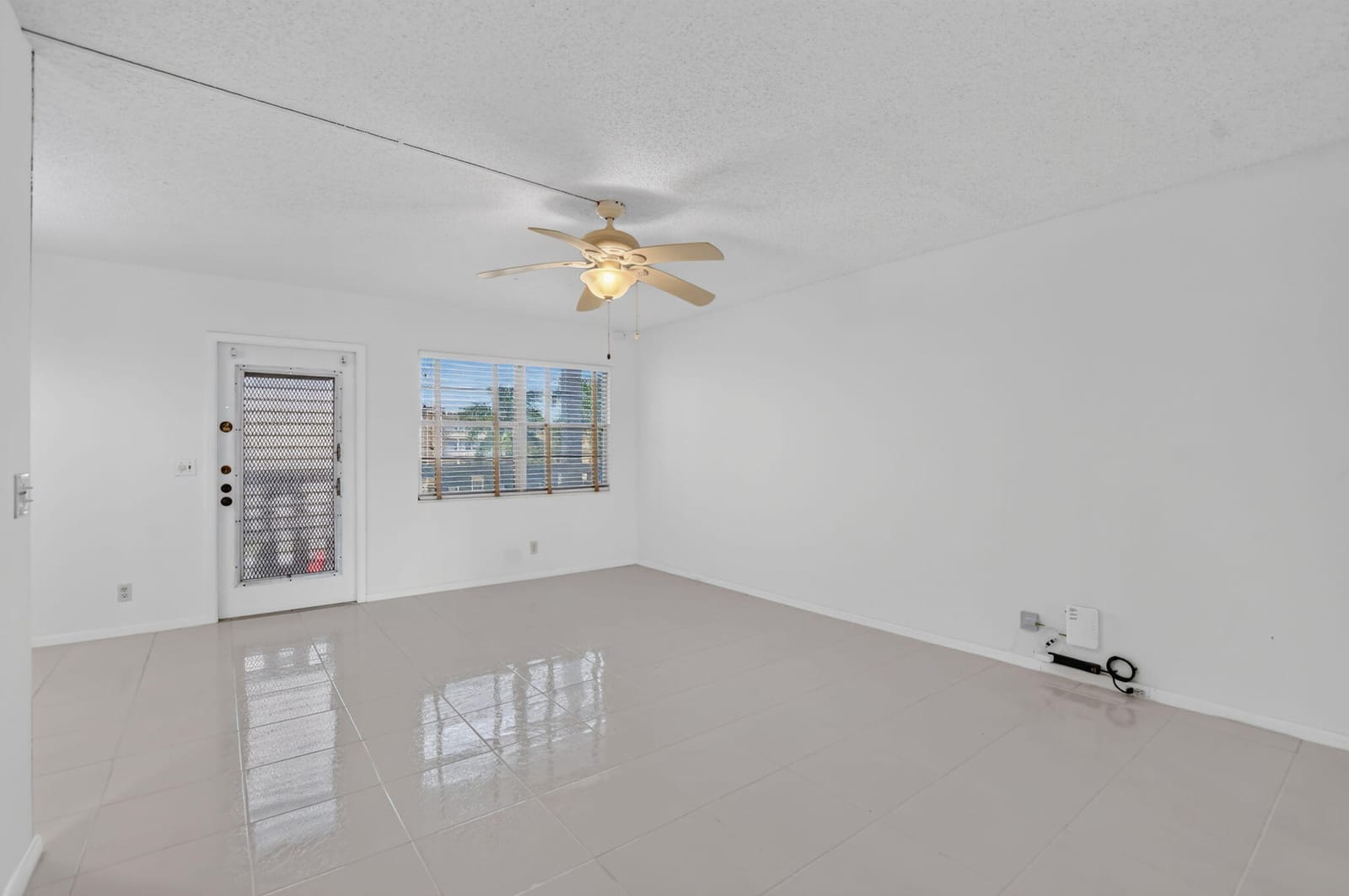 3010 Guildford A — photo 11