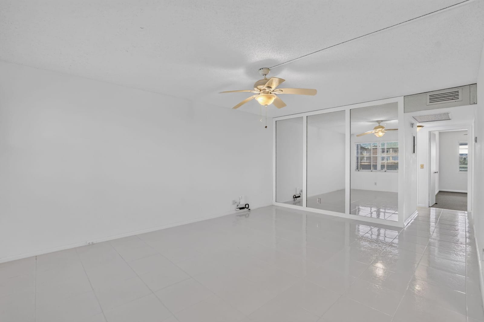 3010 Guildford A — photo 9