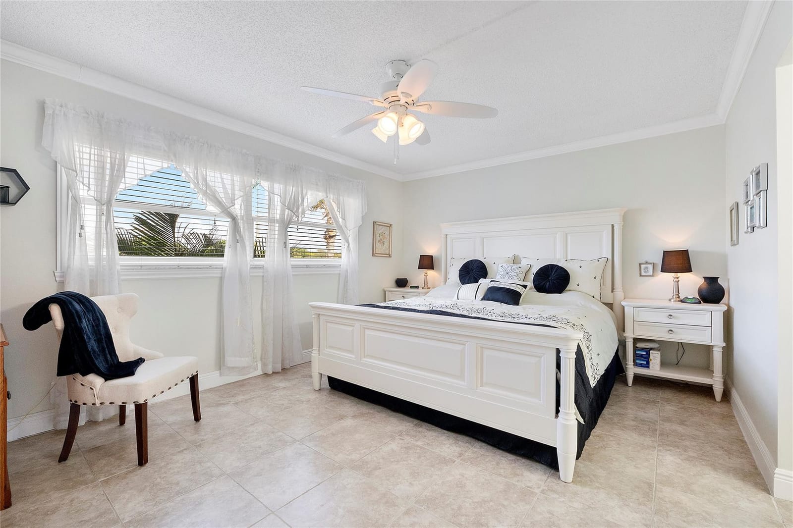 7807 GOLF CIR Drive 211, Margate, FL 33063 photo 13