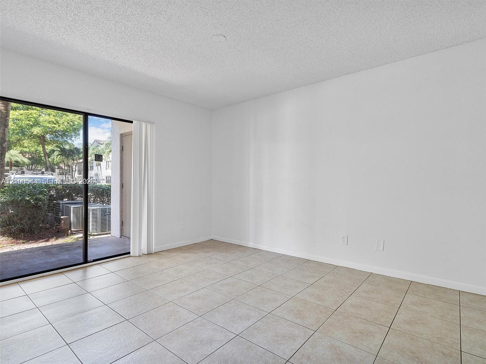 620 S Park Road 0, Hollywood, FL 33021 photo 11