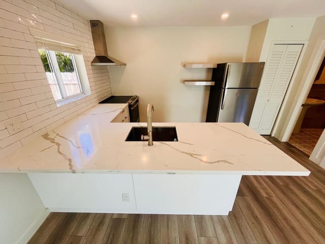 1215 NE 17th Avenue 7, Fort Lauderdale, FL 33304