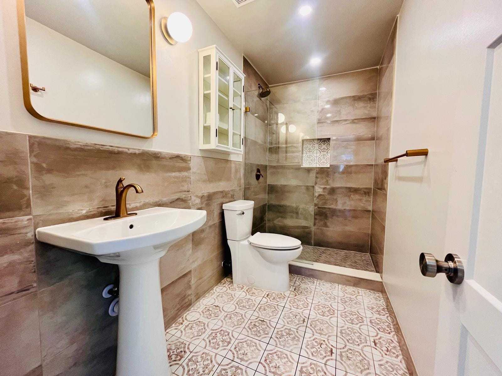 1215 NE 17th Avenue 7, Fort Lauderdale, FL 33304 photo 8