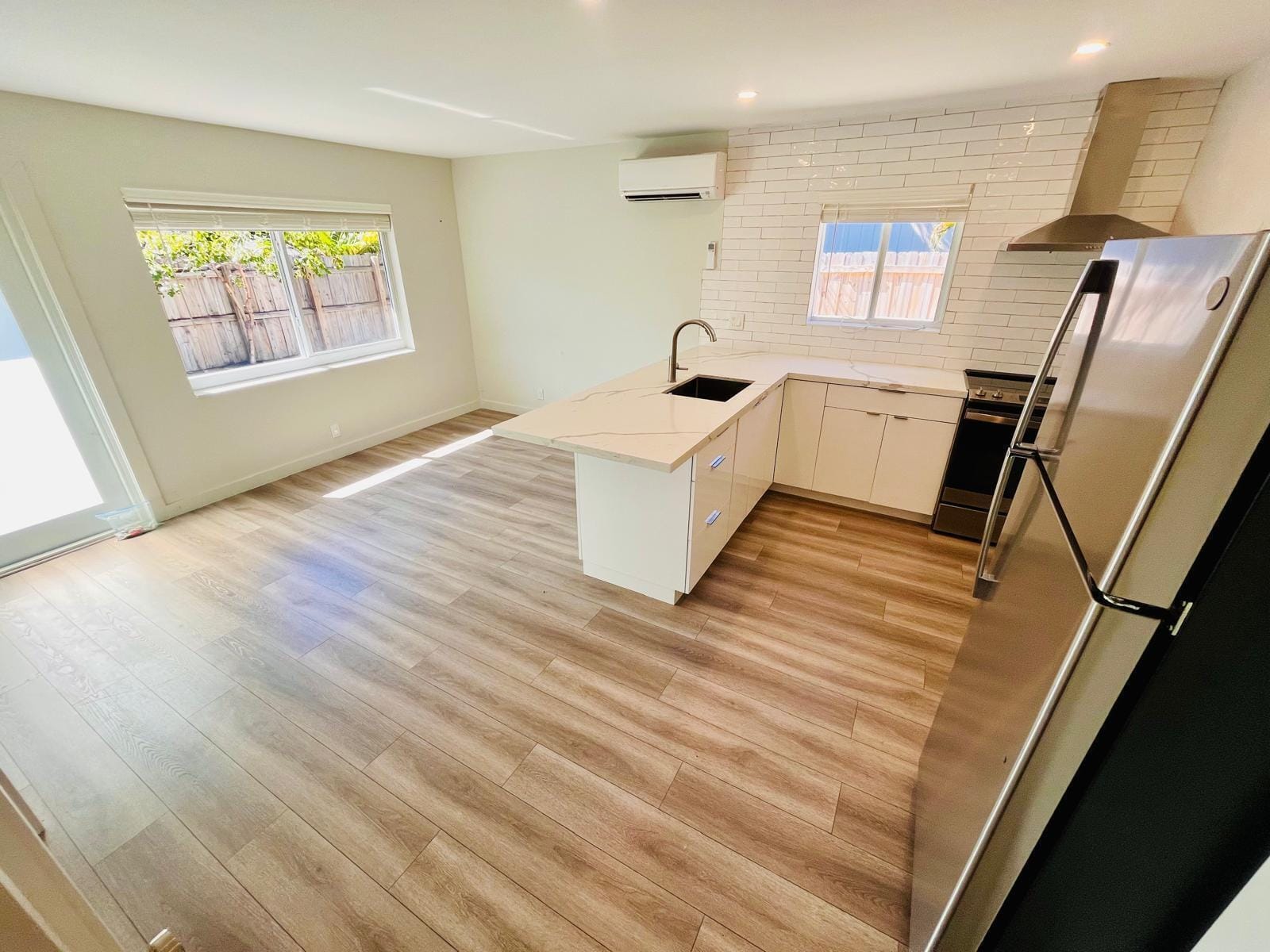 1215 NE 17th Avenue 7, Fort Lauderdale, FL 33304 photo 9