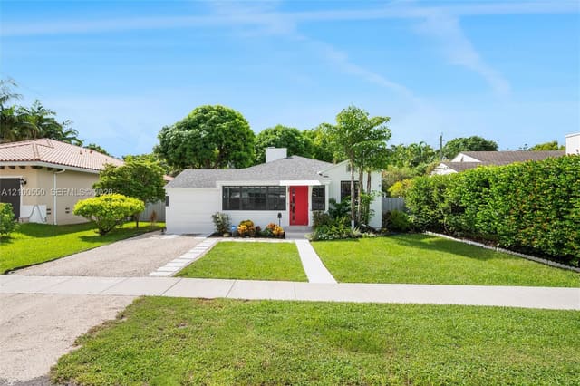 1616 Dewey Street, Hollywood, FL 33020