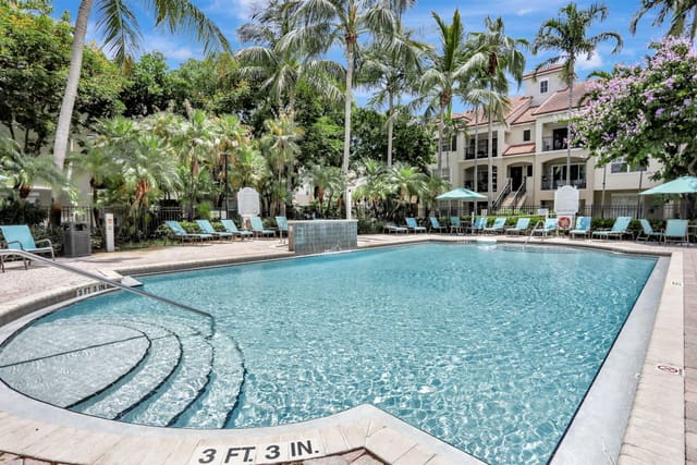 5920 W SAMPLE Road 203, Coral Springs, FL 33063