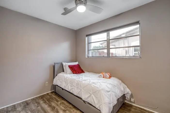 2200 N 47th Avenue — photo 12