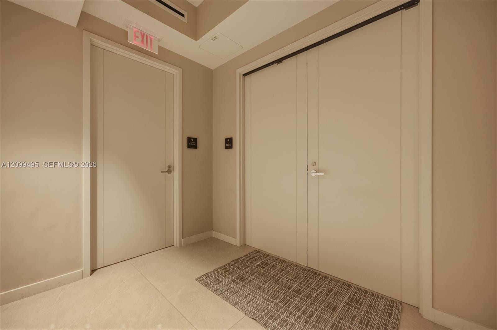 18501 Collins Avenue 1404 — photo 10