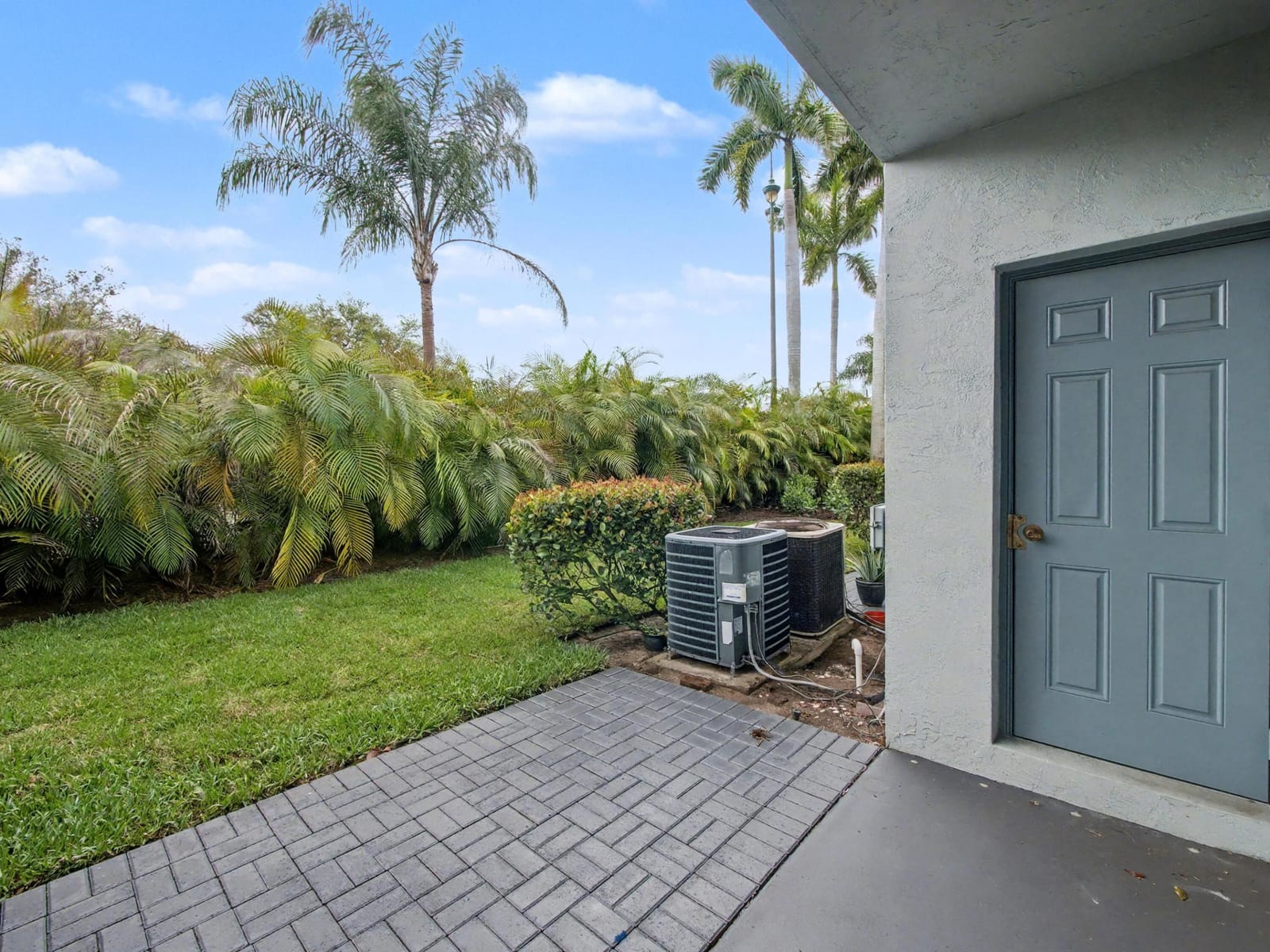 3425 Sonoma Drive, Riviera Beach, FL 33404 photo 13