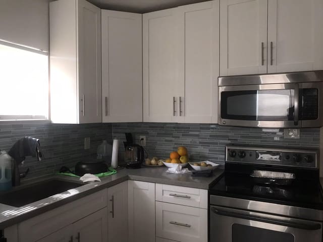 2417 Hayes Street 2, Hollywood, FL 33020