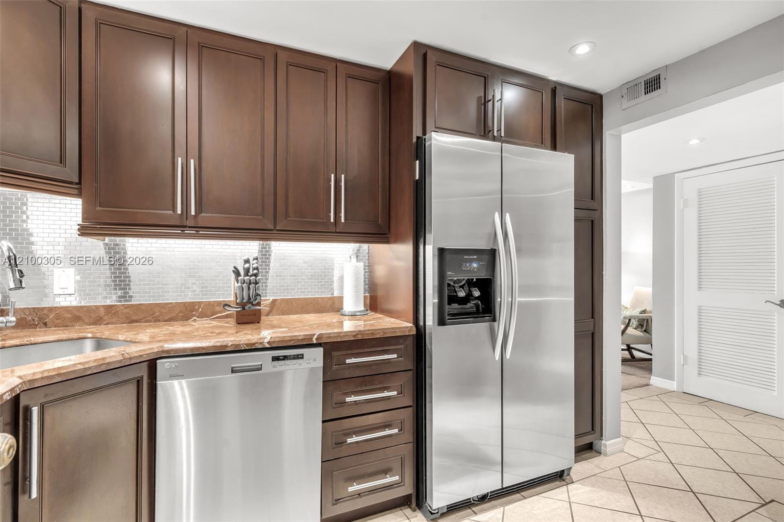 10000 W Bay Harbor Drive 401 — photo 8