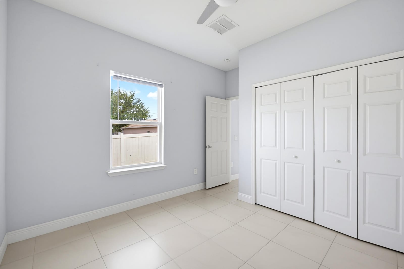 333 SHAD Way, Poinciana, FL 34759 photo 13