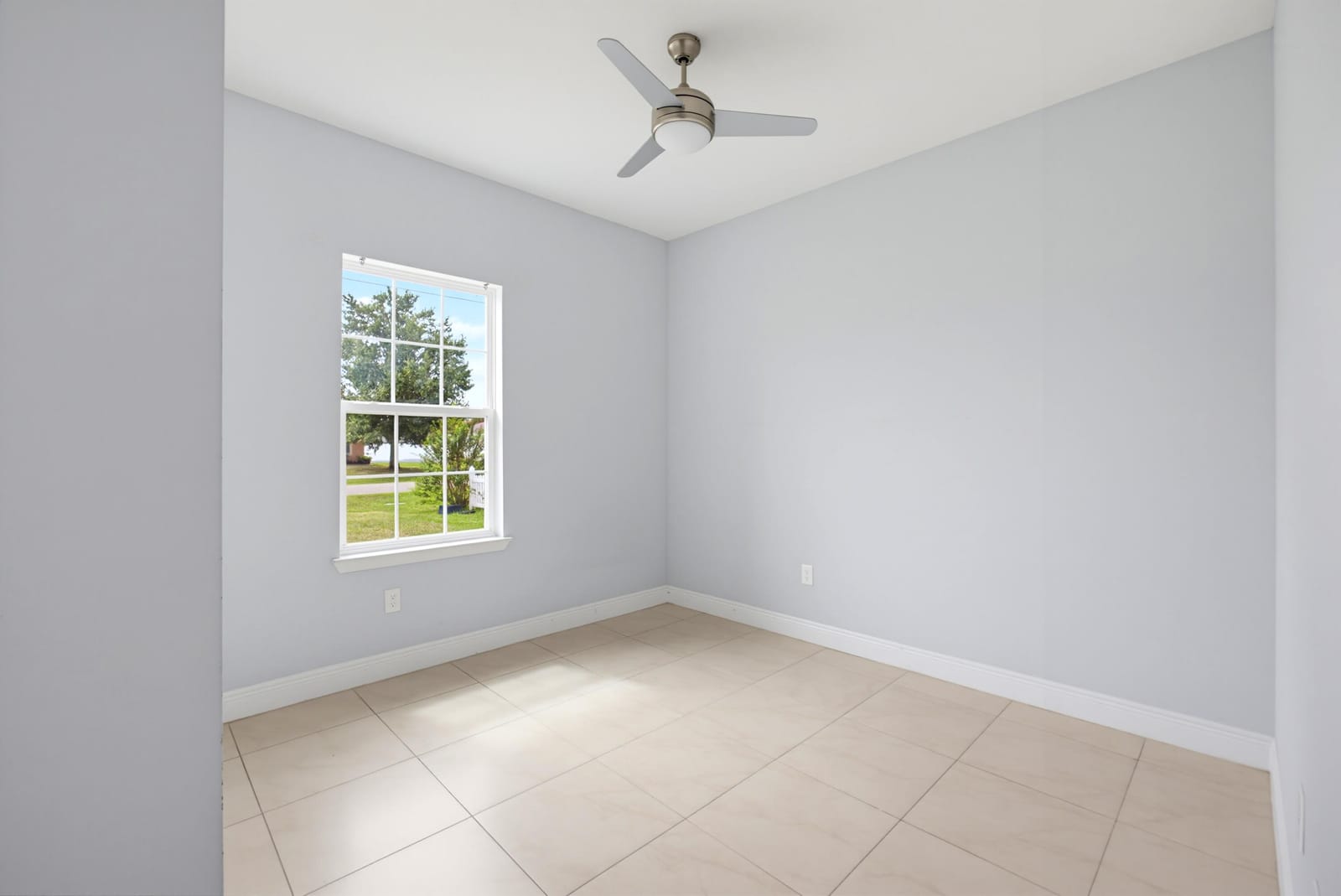 333 SHAD Way, Poinciana, FL 34759 photo 14
