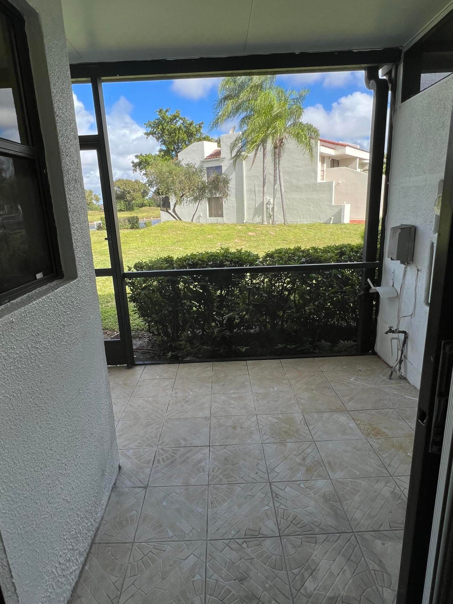 6625 RACQUET CLUB Drive 155, Lauderhill, FL 33319 photo 20