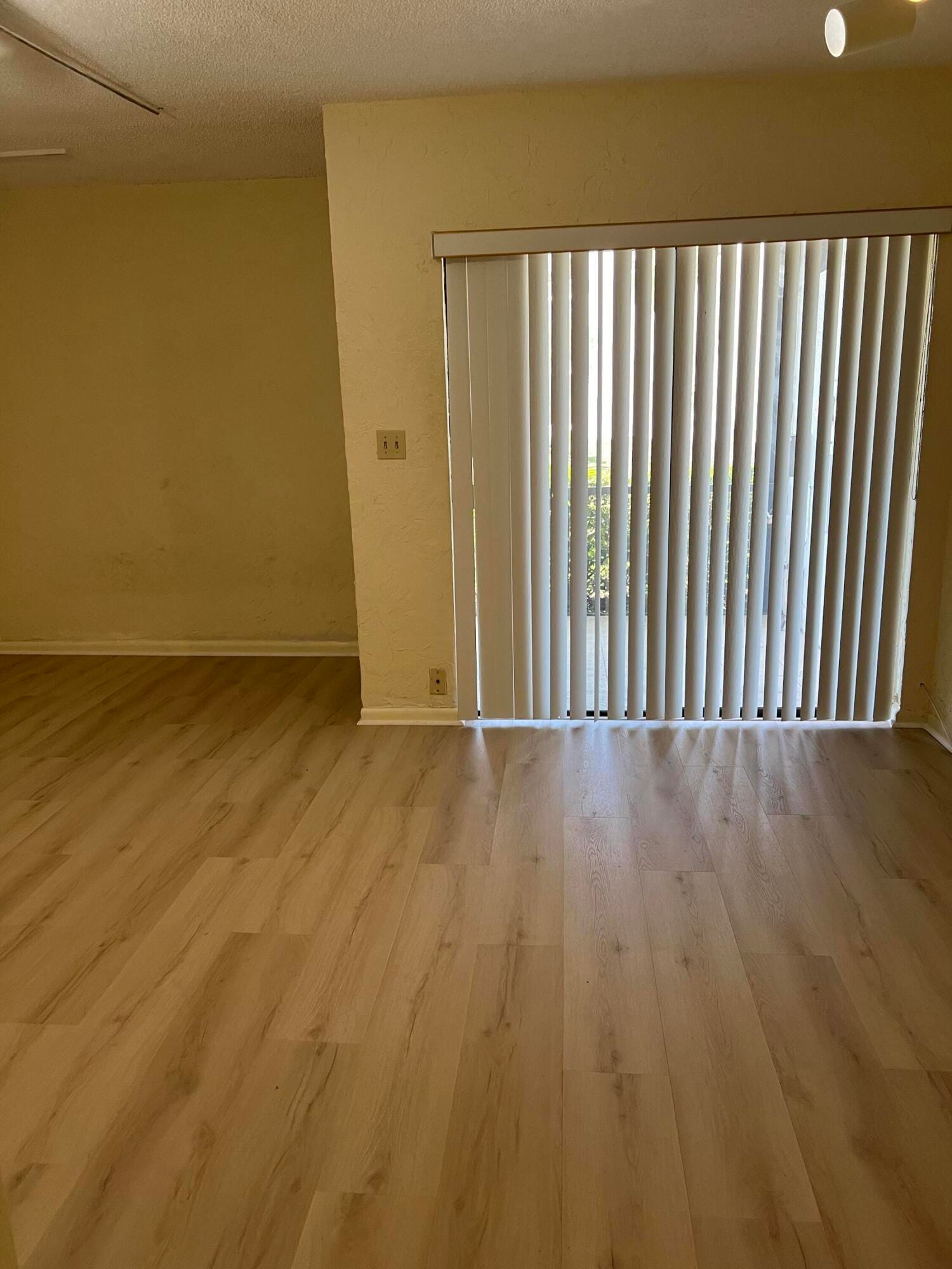 6625 RACQUET CLUB Drive 155, Lauderhill, FL 33319 photo 8