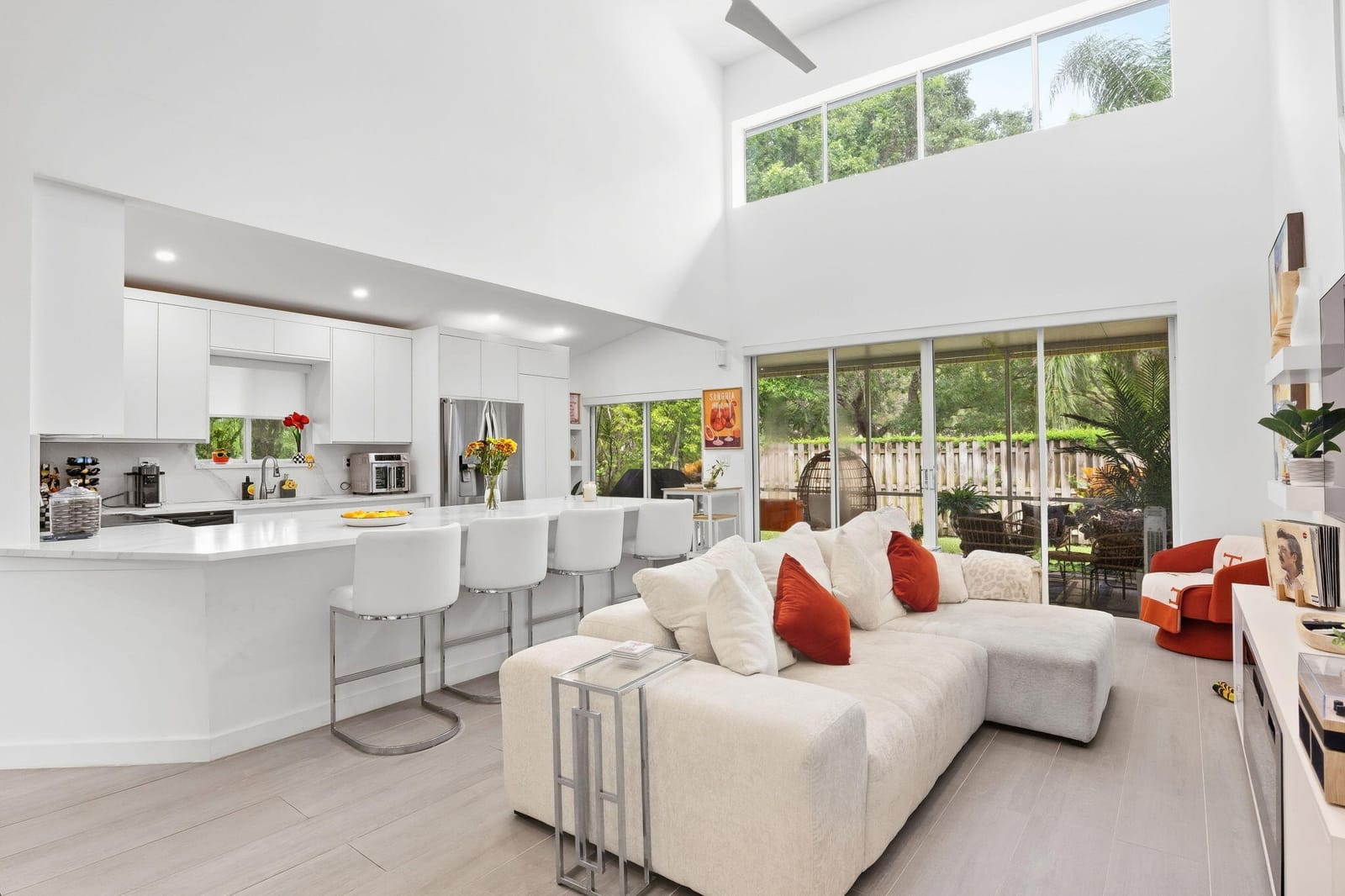 6045 Old Court Road 401, Boca Raton, FL 33433