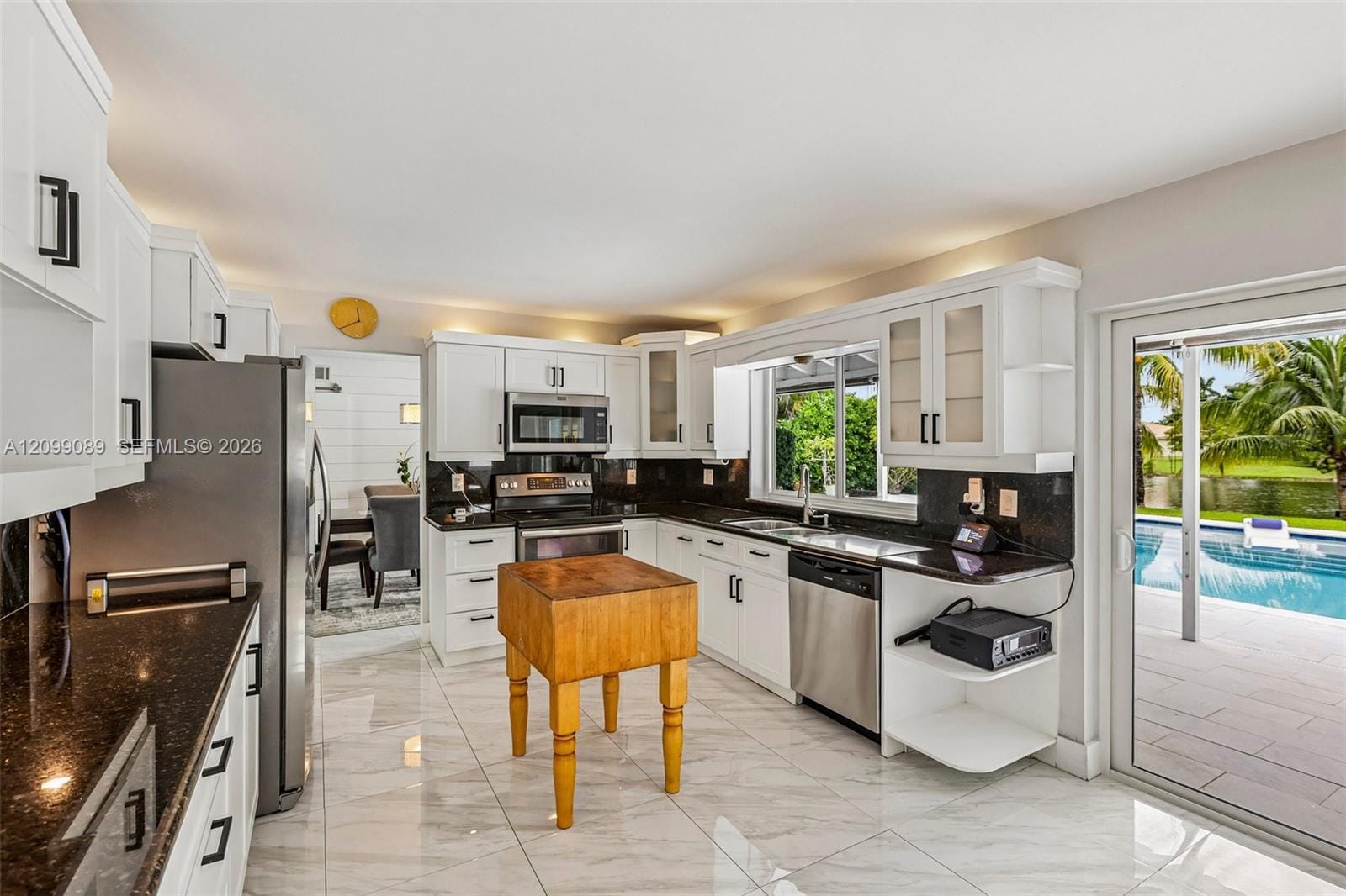 5821 Hawkes Bluff Avenue, Davie, FL 33331 photo 19