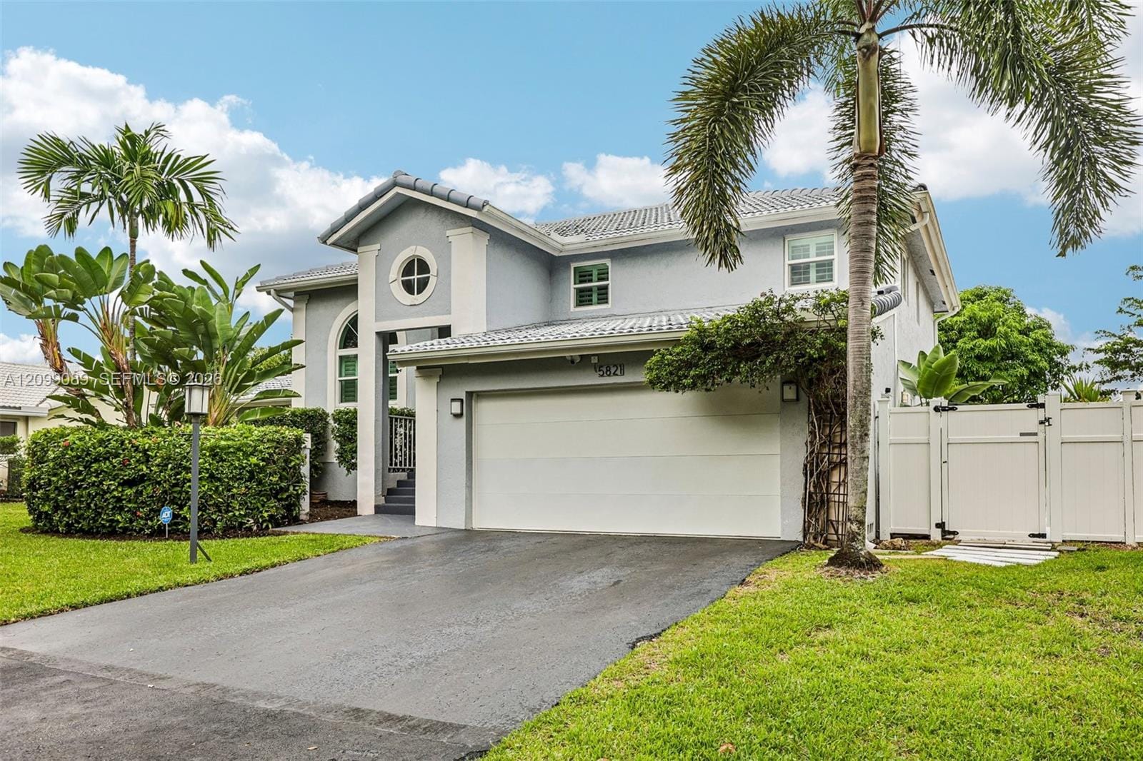 5821 Hawkes Bluff Avenue — photo 4