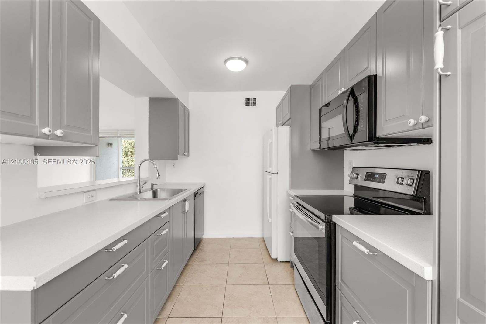 4737 NW 97th Court 58, Doral, FL 33178 photo 9