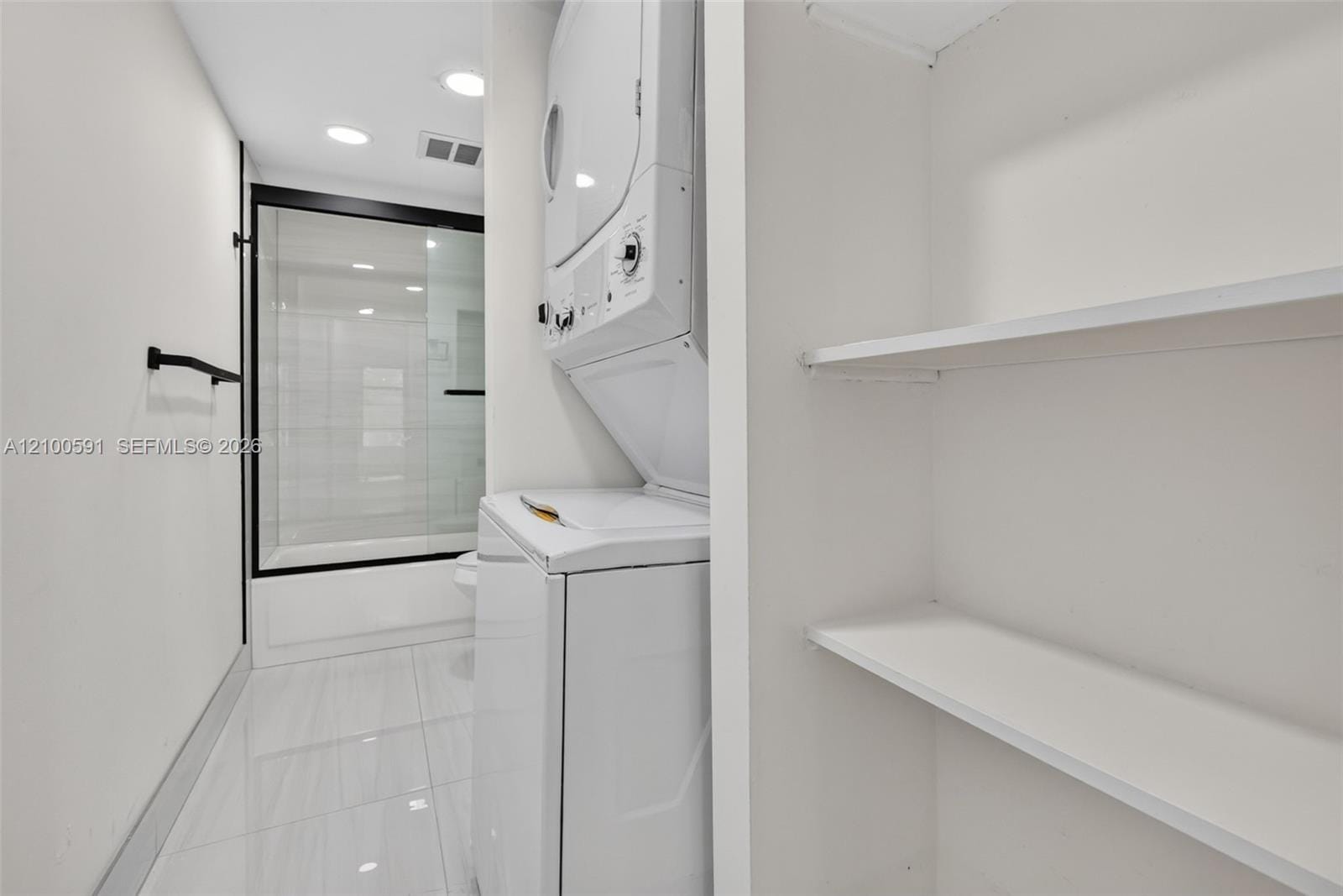 4172 Inverrary Drive 203 — photo 9
