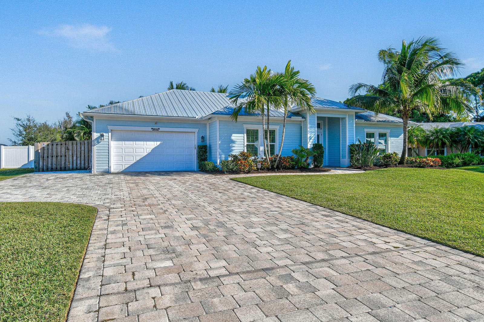 2532 SE Jason Place, Port St. Lucie, FL 34952 photo 3
