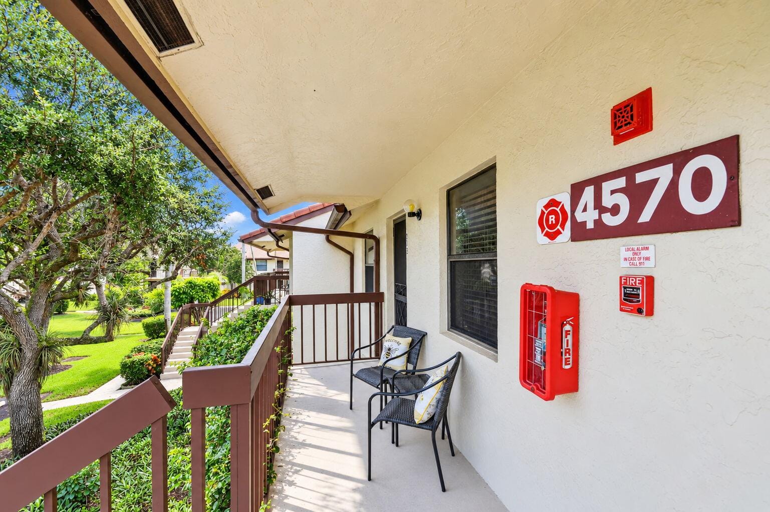 4570 LUCERNE LAKES Boulevard E 203 — photo 6