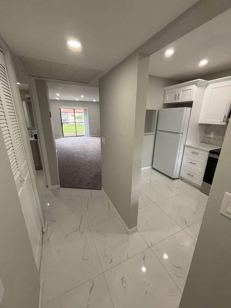 21913 Lake Forest Circle 201 — photo 5