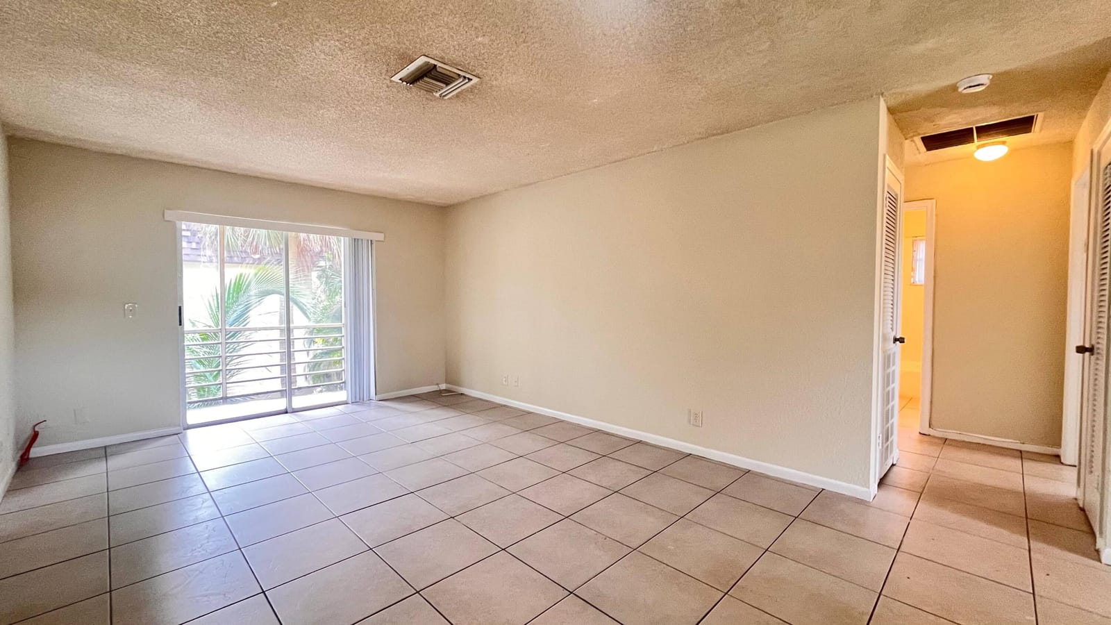 200 Croton Avenue Unit 206 — photo 5