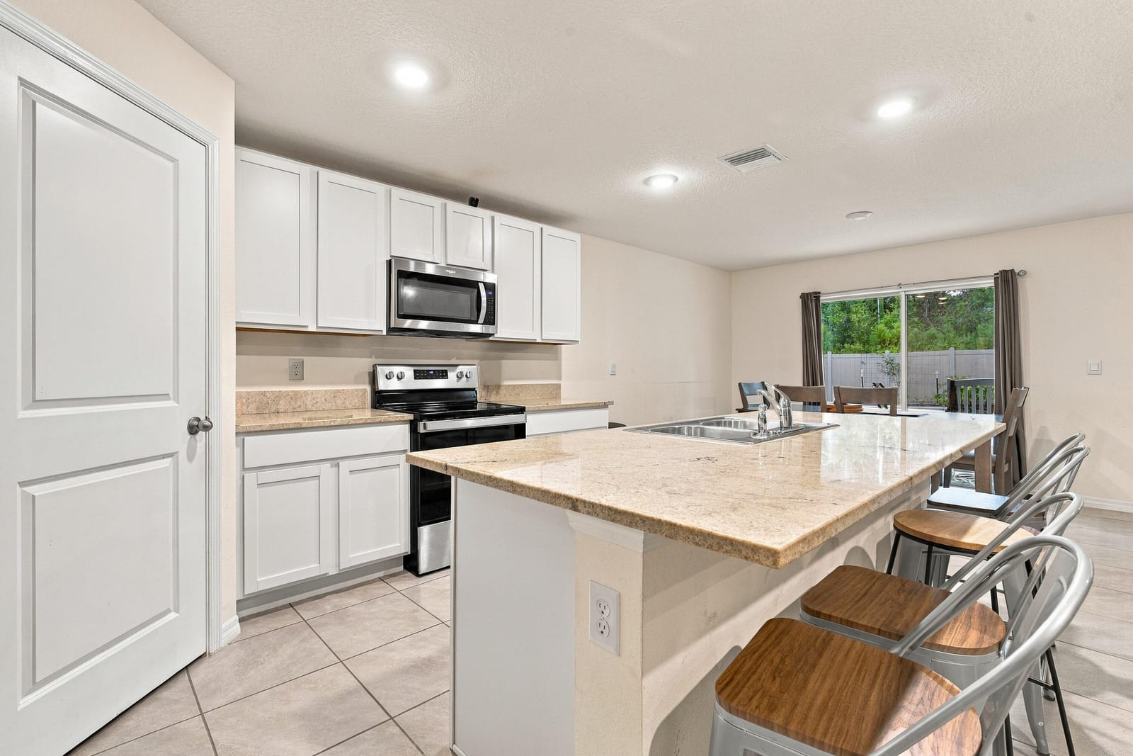 6765 SE 3RD Loop, Ocala, FL 34472 photo 11