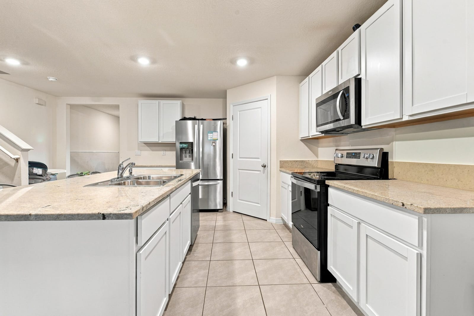 6765 SE 3RD Loop, Ocala, FL 34472 photo 10
