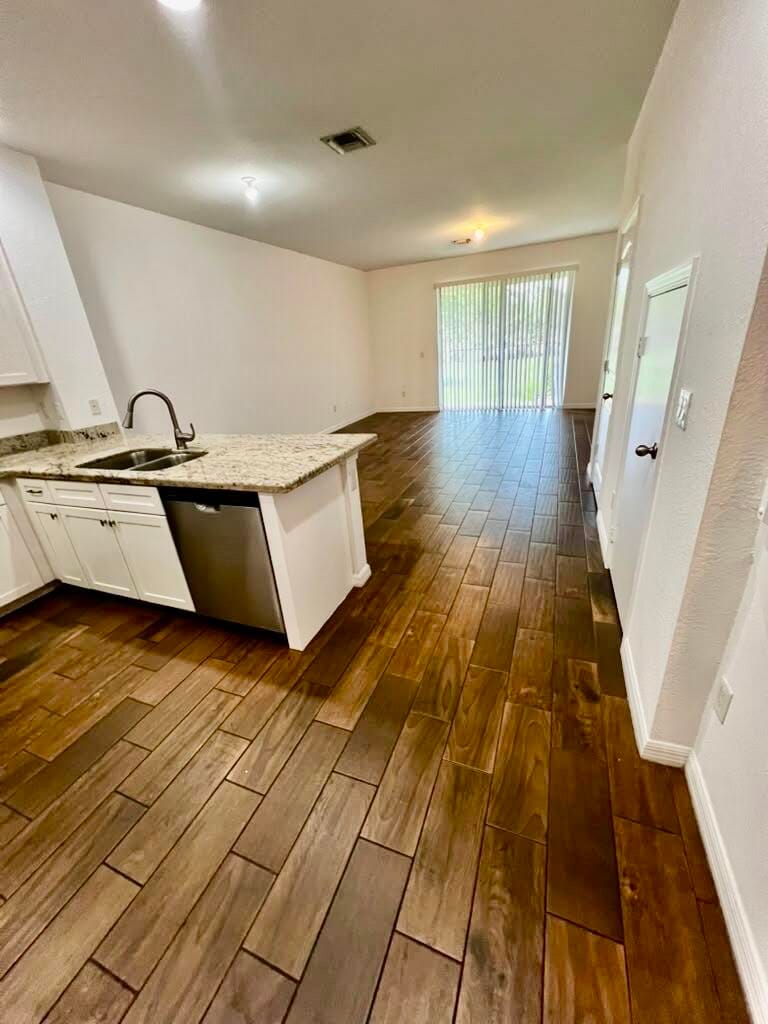 1129 Vermilion Drive, Lake Worth, FL 33461 photo 4