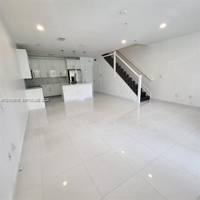 2610 NE 213th Street 105, Miami, FL 33180