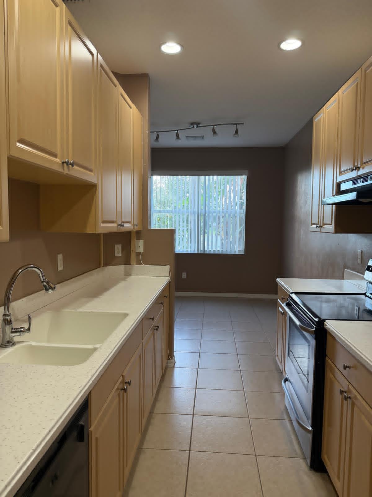 1510 Seminole Palms Drive — photo 5