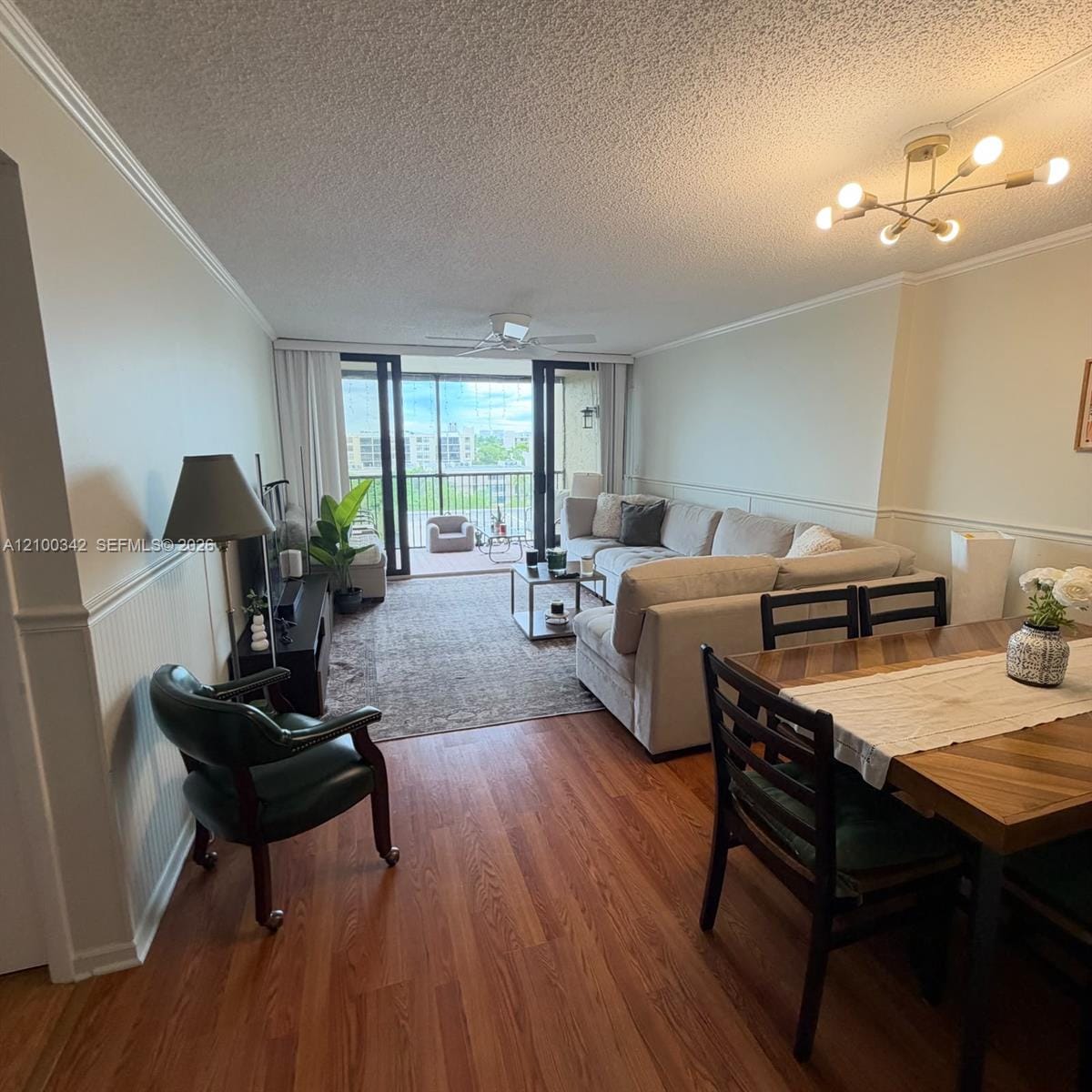 17 Royal Palm Way 6040 — photo 6