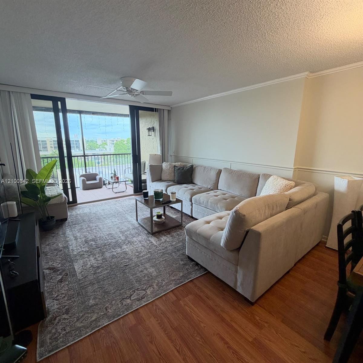 17 Royal Palm Way 6040 — photo 7