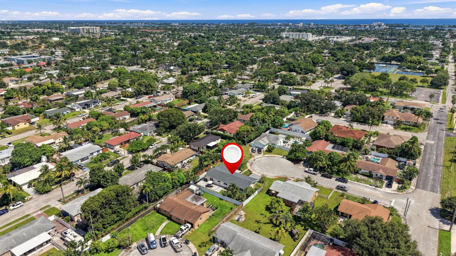 1409 Richard Lane — photo 4