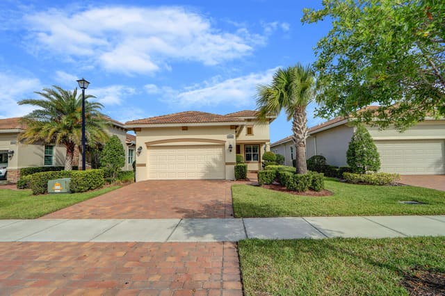 20040 SW CASERTA Way, Port St. Lucie, FL 34986