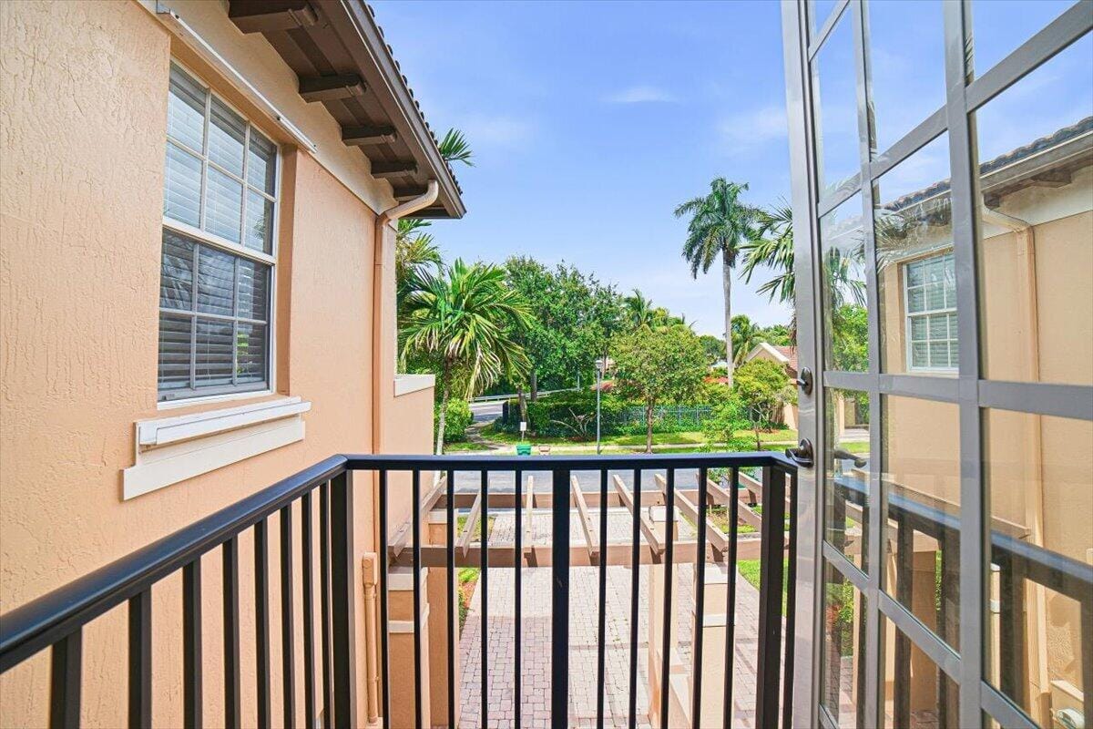 8706 Blaze Court, Davie, FL 33328 photo 18