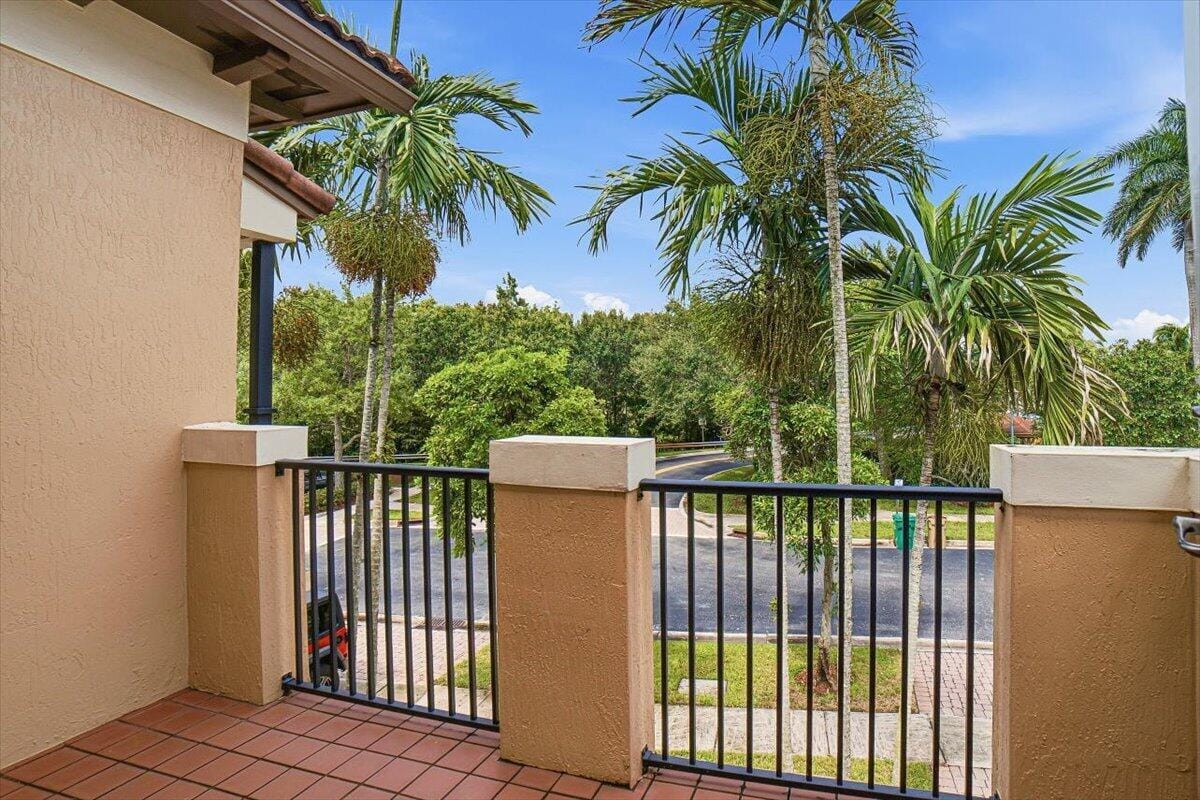 8706 Blaze Court, Davie, FL 33328 photo 28