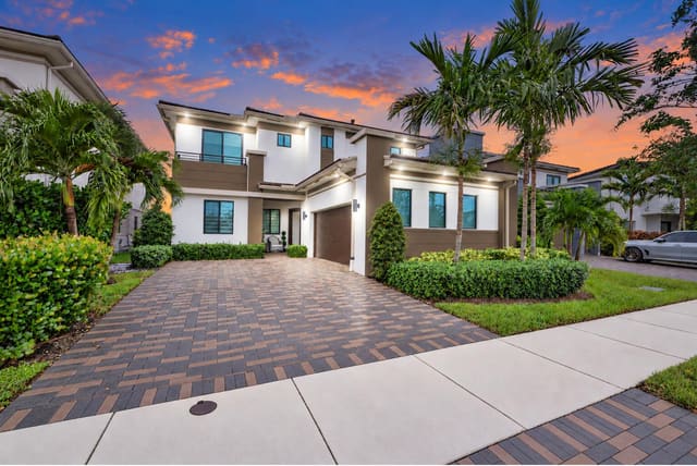 10733 AQUA Court, Parkland, FL 33076