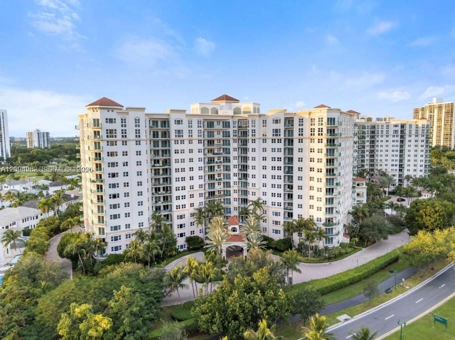 19900 E Country Club Drive 1209, Aventura, FL 33180