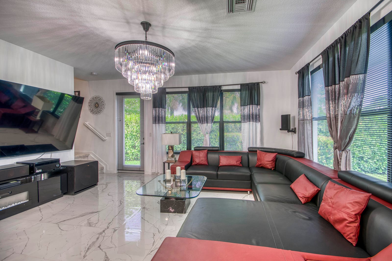 8635 Antarus Drive — photo 4