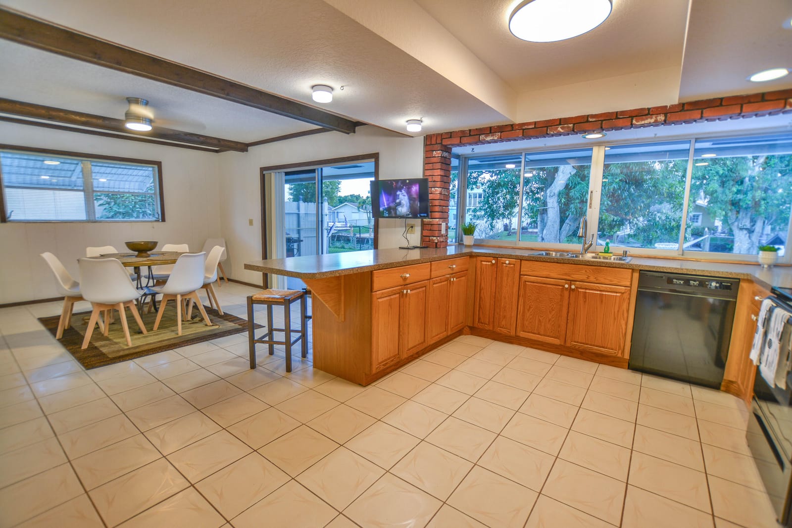 1210 SW 26th Avenue, Boynton Beach, FL 33426 photo 17