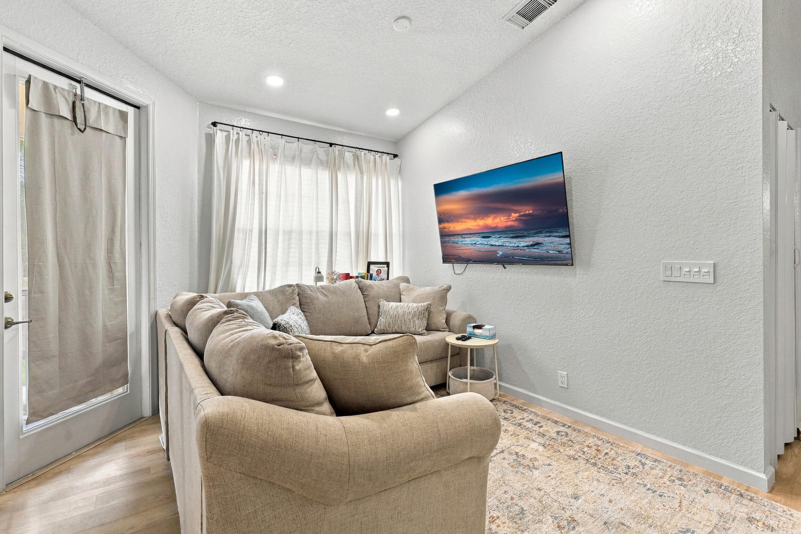 3248 MIRELLA Drive — photo 6