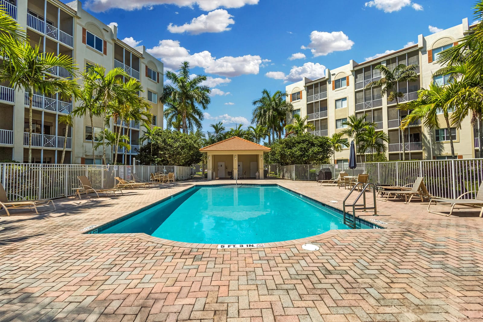 3500 Oaks Clubhouse Drive Apt 109, Pompano Beach, FL 33069 photo 19