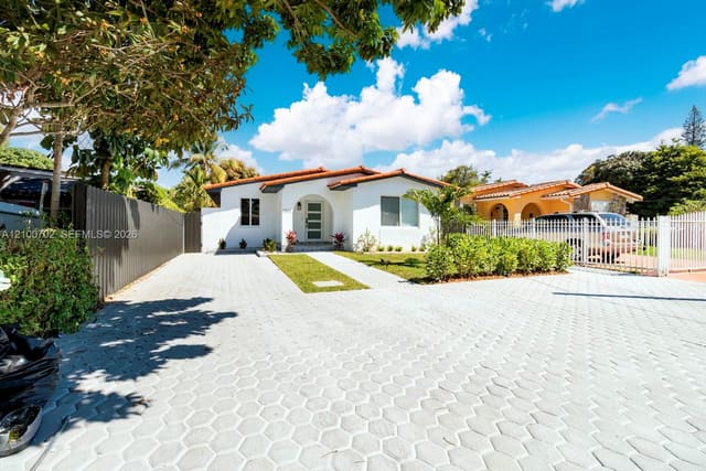 2039 SW 60th Court, Miami, FL 33155