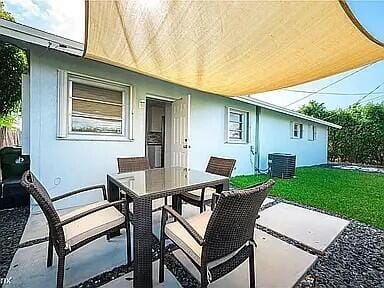 1607 NE 15TH Avenue 2, Fort Lauderdale, FL 33305 photo 14